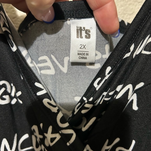 Romper - Picture 2 of 3